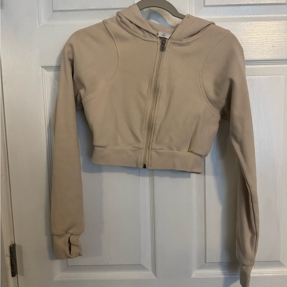 Buffbunny Collection Jackets & Blazers - BuffBunny Women’s Cream Cropped Hoodie Size Small
